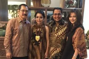 Mayangsari rayakan wedding anniversary ke-17, begini komentar netizen