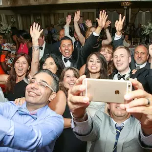 Ini negara dengan kasus selfie maut paling banyak di dunia, serem abis