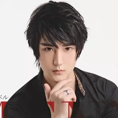 Yutakis James, blogger tenar yang tampilannya bak karakter anime