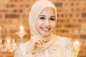 Laudya Cynthia Bella pamer foto sama kekasih, ini komentar sahabatnya