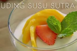 Bosan sama puding biasa? Ini resep puding susu sutra yang super lezat