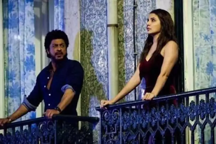 Jadi fans berat Shah Rukh Khan, cowok ini datangi 12 lokasi filmnya