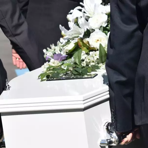 Jenazah nenek 93 tahun 'berubah' jadi remaja SMA, bikin kaget pelayat