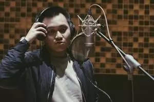 6 Fakta sosok Oka Mahendra, usia 22 tahun jadi CEO Takis Entertainment