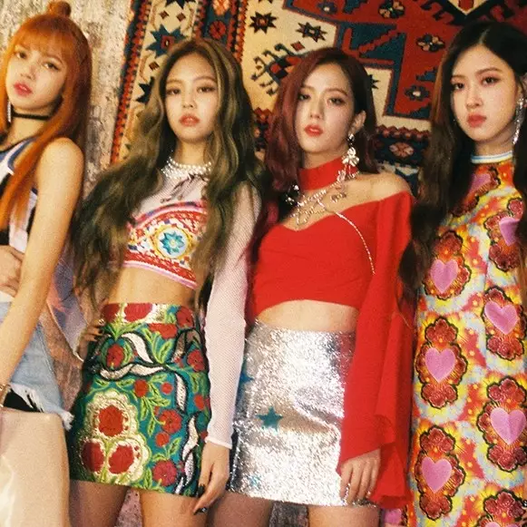 Jadi girlband K-Pop hits, ini lho harga outfit manggung Blackpink