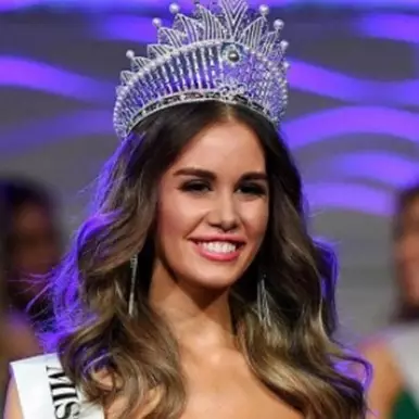 10 Potret Esma Voloder, muslimah cantik jadi Miss World Australia 2017