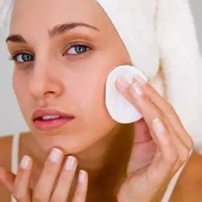 6 Penyebab tak terduga yang bikin kulit kamu jadi kering