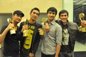 Lama tak terdengar, aktor tampan ini ternyata jadi driver taksi online