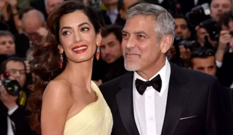 George Clooney gugat majalah Prancis yang pajang foto anak kembarnya