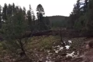 Banjir bandang ini memang tampak tenang, tapi efeknya sangat berbahaya