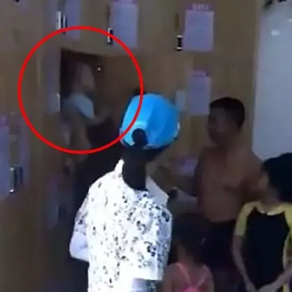 Ibu ini sengaja kurung bayinya di dalam loker, alasannya bikin geram