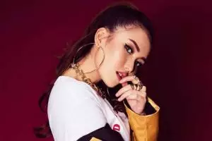 Berjuang dari nol, ini honor pertama 11 seleb Indonesia sebelum ngetop