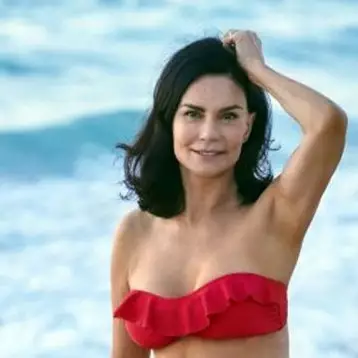 Terlihat bak ABG, wanita 70 tahun ini ungkap rahasia awet mudanya