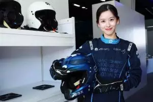 Ini miliarder cewek termuda di China yang bikin hati cowok berdesir