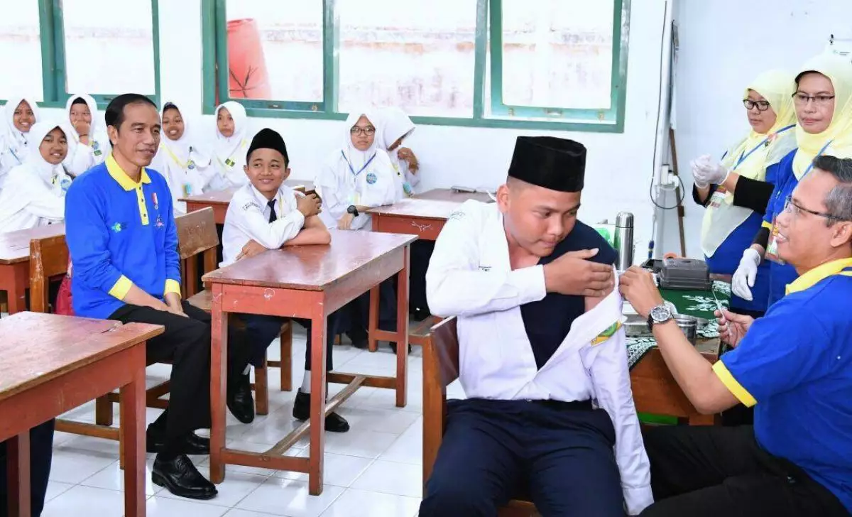 10 Foto ekspresi Jokowi di berbagai acara, masa wajah gini diktator?