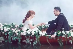 Prewedding 8 seleb ini bak di negeri dongeng, bisa jadi inspirasi nih