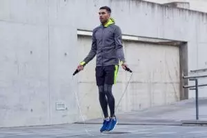 8 Tali skiping terbaik di dunia, bisa terkoneksi aplikasi gym