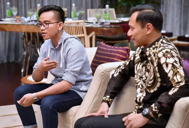 4 Potret kehangatan pertemuan Gibran dan Agus Yudhoyono