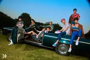Untuk kali keempat, EXO catat rekor jual 1 juta album