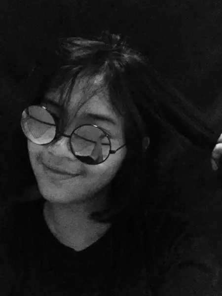 6 Potret cantiknya Fariza Putri Salsabila, gayanya ada yang centil lho