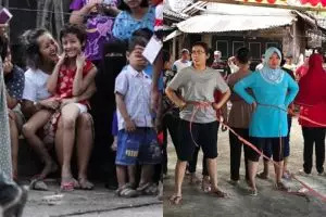 Potret keseruan 11 selebriti saat rayakan Agustusan