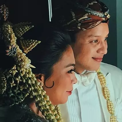 3 Seleb cantik ini pernah kecantol kegantengan Moreno Soeprapto