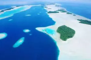 12 Potret surga dunia Kepulauan Widi di Halmahera, Maldives baru nih