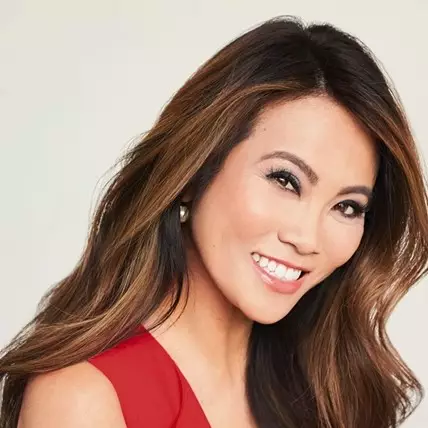 Selain rawat kulit, Dr. Pimple Popper rilis masker wajah berupa renda