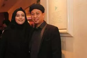 4 Seleb ini melamar calonnya lebih dari sekali, pantang menyerah