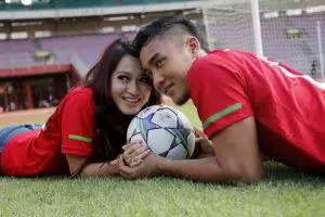 5 Atlet ini kariernya meredup setelah berpacaran dengan artis