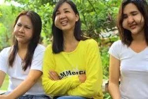 Ingin cantik, wajah 3 transgender ini jadi ngeri usai suntik silikon