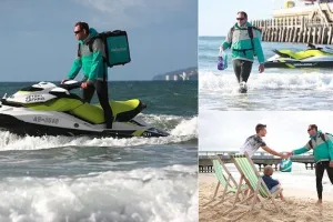 Unik, jasa ini bisa mengantarkan pesanan makanan menggunakan jet ski