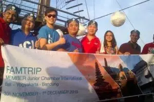 6 Jurnalis Jepang dibuat jatuh cinta oleh keindahan alam & budaya Bali