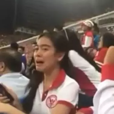 Sosok cantik nangis saat Indonesia kalah dari Malaysia ini terungkap