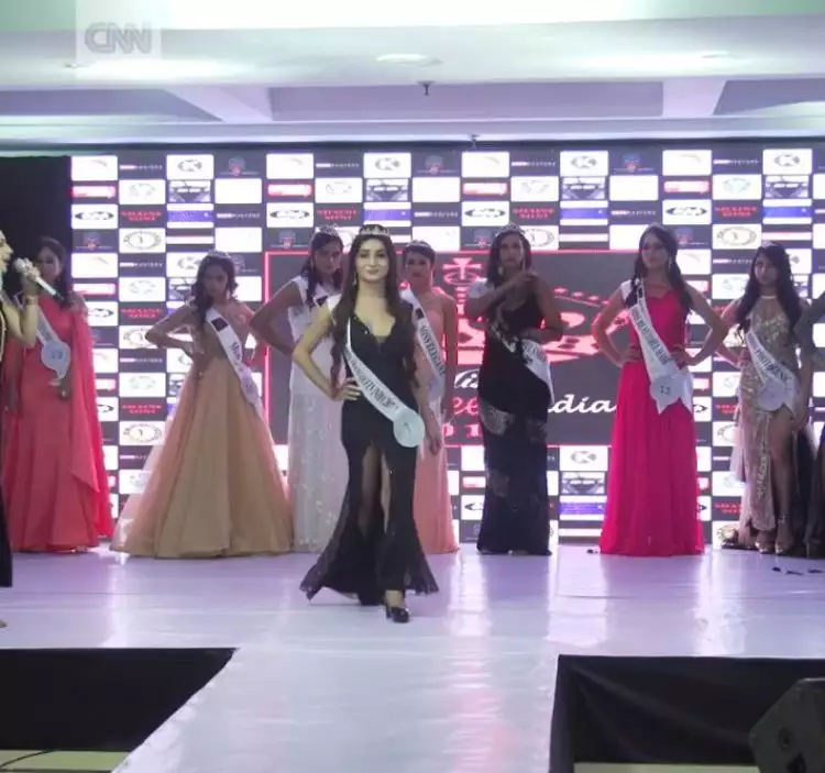 Yuk intip kemeriahan ajang Miss Transqueen di India