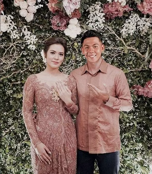 10 Editan foto Raisa-Hamish ini bikin kamu geleng-geleng kepala