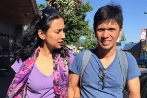 Jauh dari gosip, ini 10 potret kemesraan Shahnaz Haque & suami