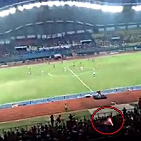 Video saat petasan tewaskan Catur Yulianto di laga Timnas vs Fiji