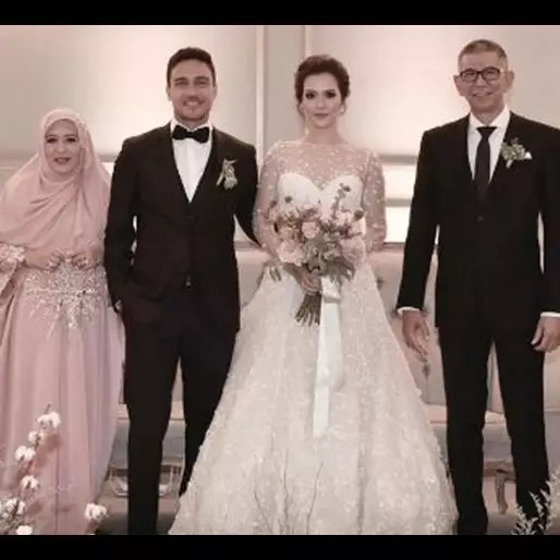 Anak dan menantunya dinyinyiri, begini respons menohok dari ibu Raisa