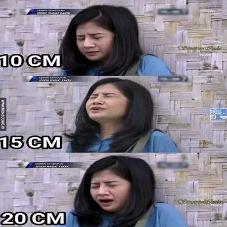 5 Meme 'ekspresi tertusuk pisau' ini lucunya bikin gagal paham