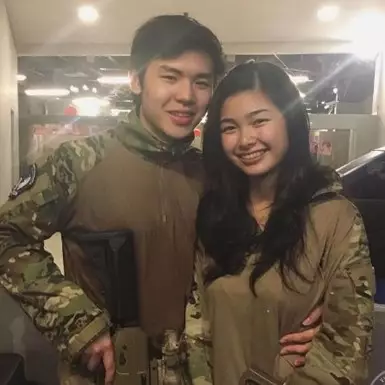 7 Momen manis Nicholas Sean dan pacar, nggak kalah dari Ahok-Veronica