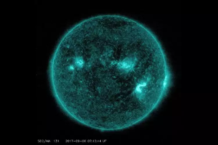 NASA deteksi jilatan matahari sampai atmosfer Bumi, bahayakah? 