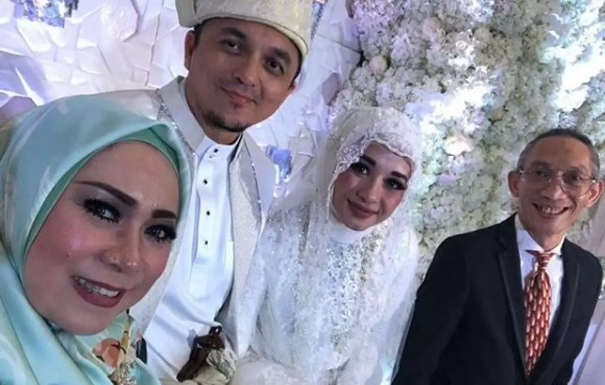 Ungkapan kesedihan Melly Goeslaw kepada Laudya Cinthya Bella, ada apa?