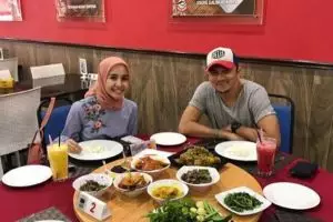 Ana Patin House, resto unik tempat kencan pertama Bella & Engku Emran