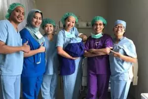 Kenali 4 tanda katarak seperti yang diderita anak Astri Welas