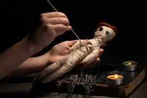 7 Cara menangkal santet menurut pendekar silat A Masruri