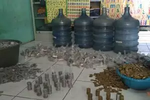 Sisakan recehan setiap hari, hasil tabungan wanita ini bikin takjub