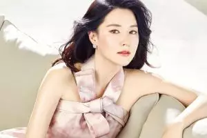 Jelang usia 50 tahun, pesona 5 aktris Korea ini tak kalah dari ABG