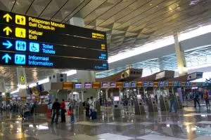 Bandara Soetta masuk peringkat 7 dunia lho, bikin bangga deh
