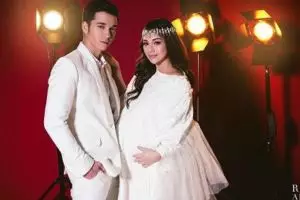 Selamat! Stefan William-Celine Evangelista dikaruniai anak laki-laki